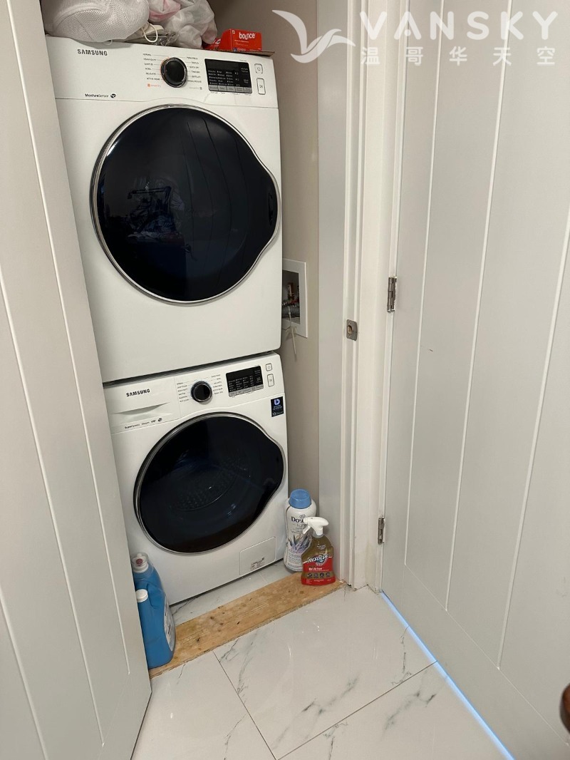 260726192423_4thLaneway House_Laundry.jpg